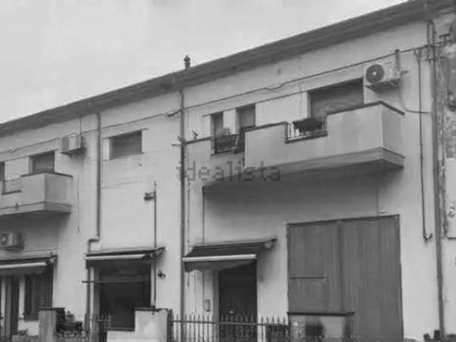 Appartamento in vendita di 119 m² in Via delle Venezie
