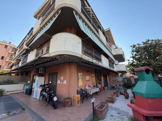Appartamento in vendita di 119 m² in Via Edmondo de Amicis, 4