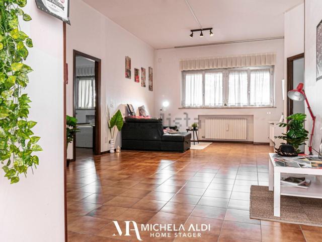 Appartamento in vendita di 119 m² in Via FOSCOLO, 10