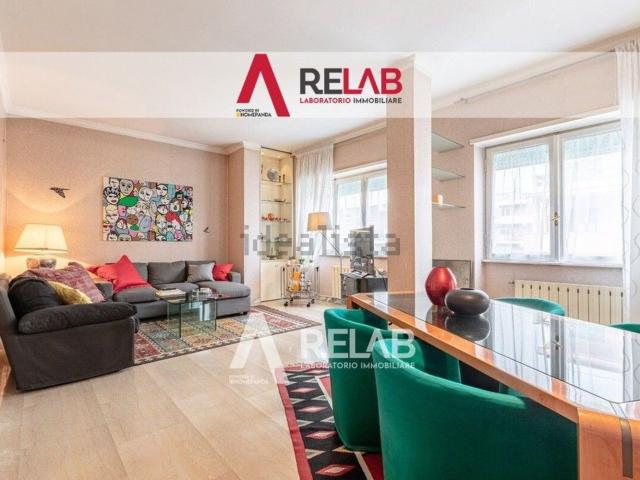 Appartamento in vendita di 119 m² in Via Federico Paolini, 56