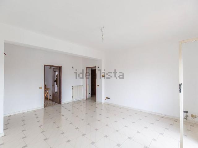Appartamento in vendita di 119 m² in Via Frisa, 36