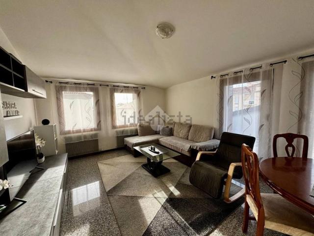 Appartamento in vendita di 119 m² in Via Lamberto Chisini
