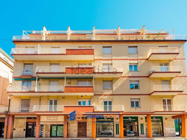 Appartamento in vendita di 119 m² in Via Leonardo da Vinci, 19