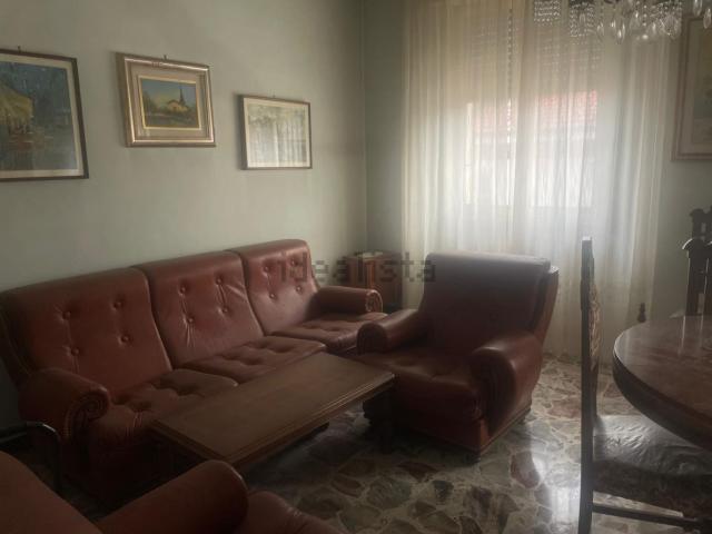 Appartamento in vendita di 119 m² in Via Luigi Zoni