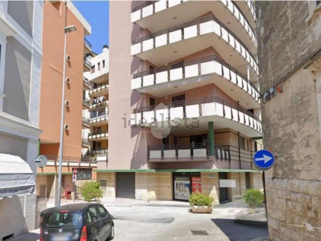 Appartamento in vendita di 119 m² in Via M.R. Imbriani, 156