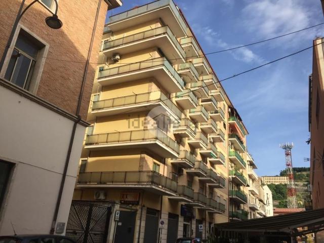 Appartamento in vendita di 119 m² in Via Monte Baldo, 18