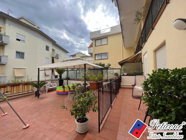 Appartamento in vendita di 119 m² in Via Madonna delle Grazie