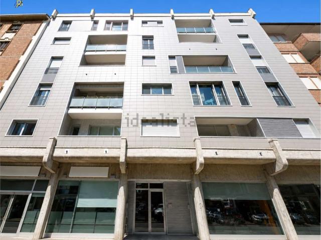 Appartamento in vendita di 119 m² in Via Massimo D&apos Azeglio, 22