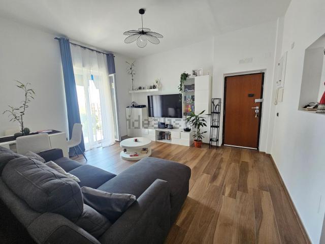 Appartamento in vendita di 119 m² in Via Napoli Achille, 1