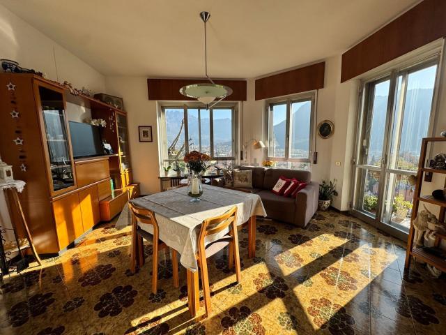 Appartamento in vendita di 119 m² in Via San Carlo Borromeo, 30