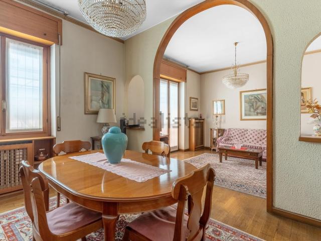 Appartamento in vendita di 119 m² in Via Sangro, 13