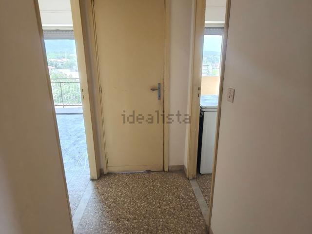 Appartamento in vendita di 119 m² in Via Silvio Pellico