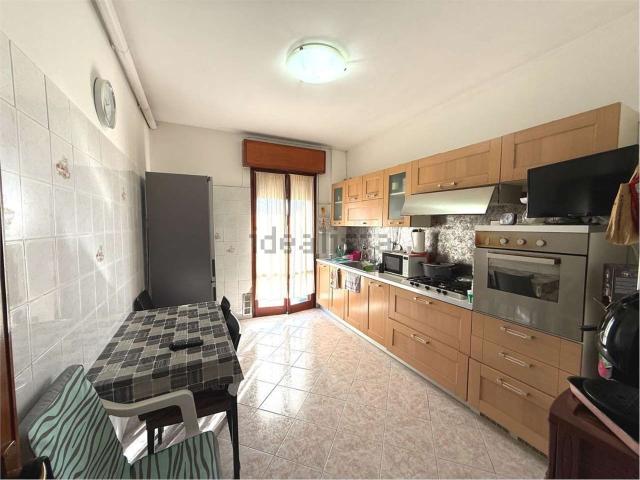 Appartamento in vendita di 119 m² in Via Staffette Partigiane, 59