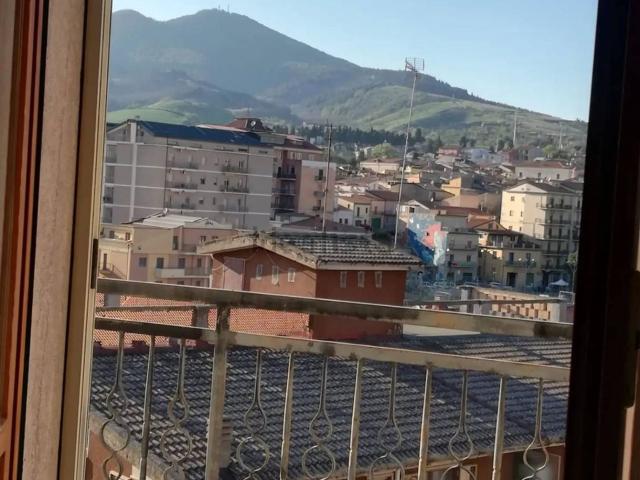 Appartamento in vendita di 119 m² in Via Rocco Scotellaro