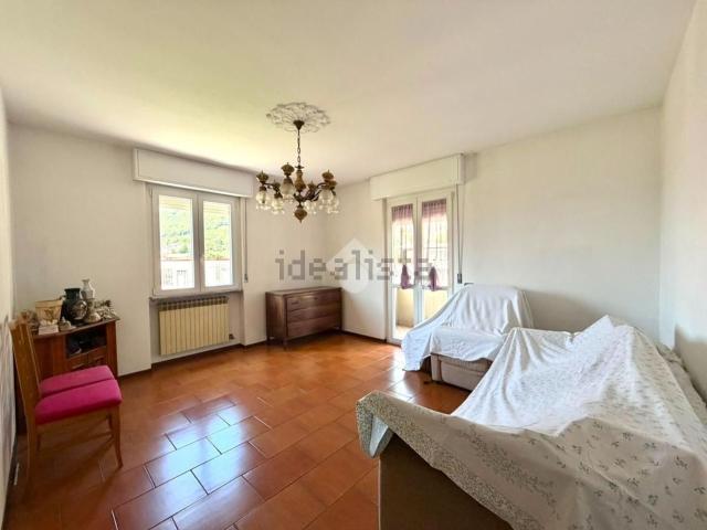 Appartamento in vendita di 119 m² in Via Rondinera, 77