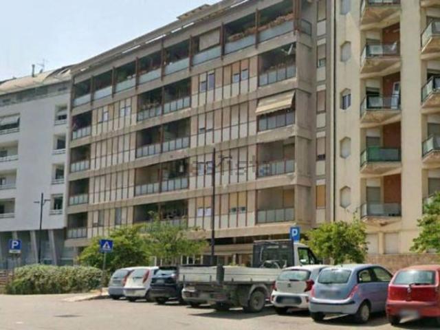 Appartamento in vendita di 119 m² in Viale Carlo Guglielmi, 17