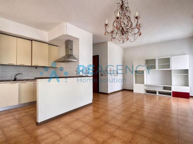 Appartamento in vendita di 119 m² in Viale G. Rossini