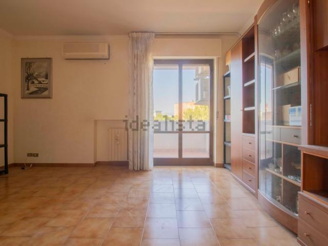 Appartamento in vendita di 119 m² in Viale Michelangelo, 234