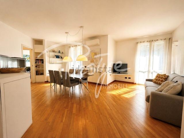 Appartamento in vendita di 119 m² in Viale San Bartolomeo