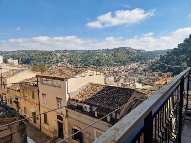 Appartamento in vendita di 119 m² in Vico Blanco, 2