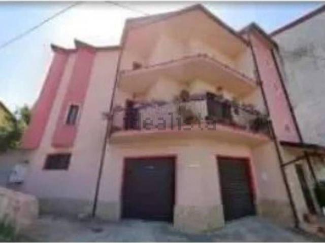Appartamento in vendita di 119 m² in Contrada San Giacomo, 175