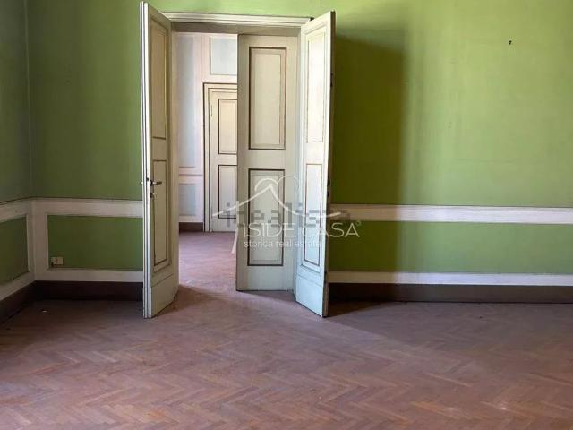 Appartamento in vendita di 1200 m²