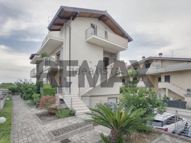 Appartamento in vendita di 120 m² in Via Chiacchiaretta, 60