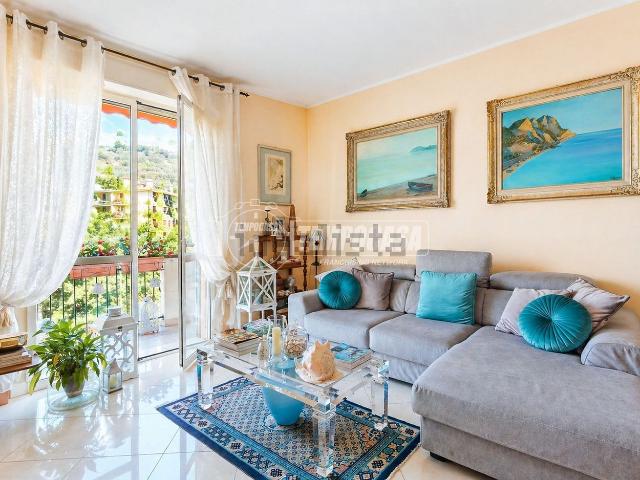 Appartamento in vendita di 120 m² in Via Percy Bysshe Shelley