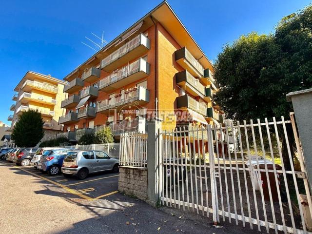Appartamento in vendita di 120 m² in Via Cesare Battisti