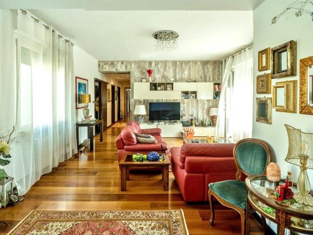 Appartamento in vendita di 120 m²