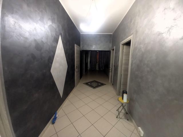 Appartamento in vendita di 120 m² in Via cottin, 43