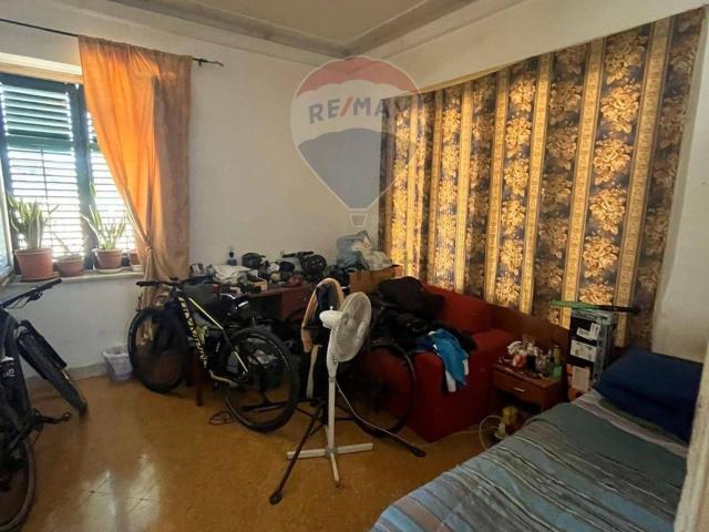 Appartamento in vendita di 120 m² in Via Colomba, 64