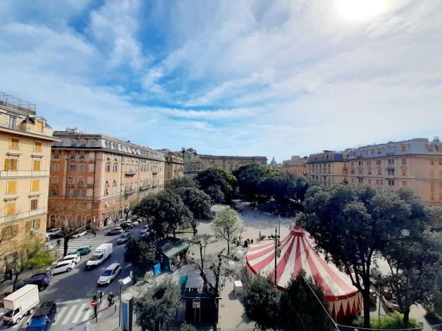 Appartamento in vendita di 120 m² in Via Contubernio Giovanni Battista d&apos Albertis, 2
