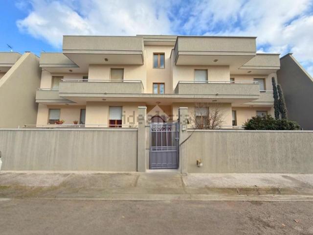 Appartamento in vendita di 120 m² in Via Cornelio Silla, 3