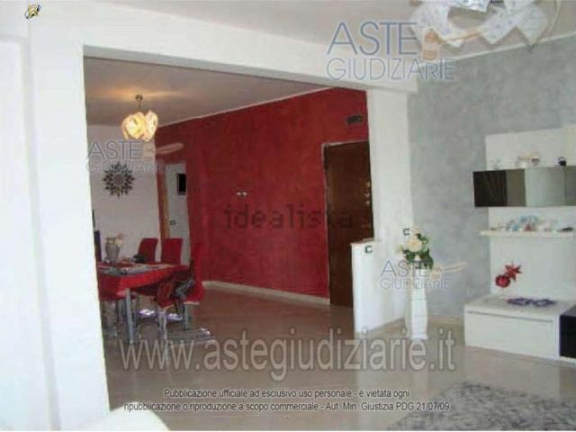 Appartamento in vendita di 120 m² in Via Corsica, 168