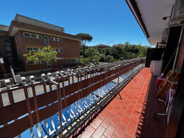 Appartamento in vendita di 120 m² in Via Costantino Lazzari
