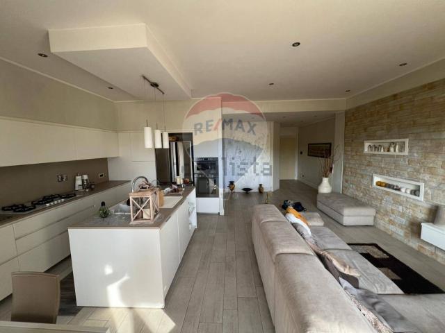 Appartamento in vendita di 120 m² in Via Costanzo Casana