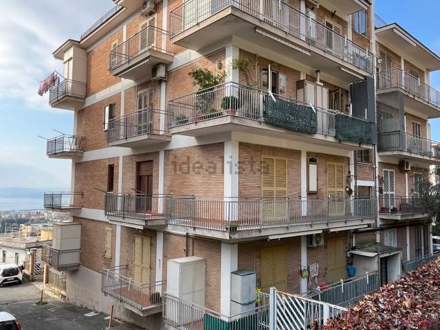 Appartamento in vendita di 120 m² in Via Coste di Agnano 1° Traversa, 27