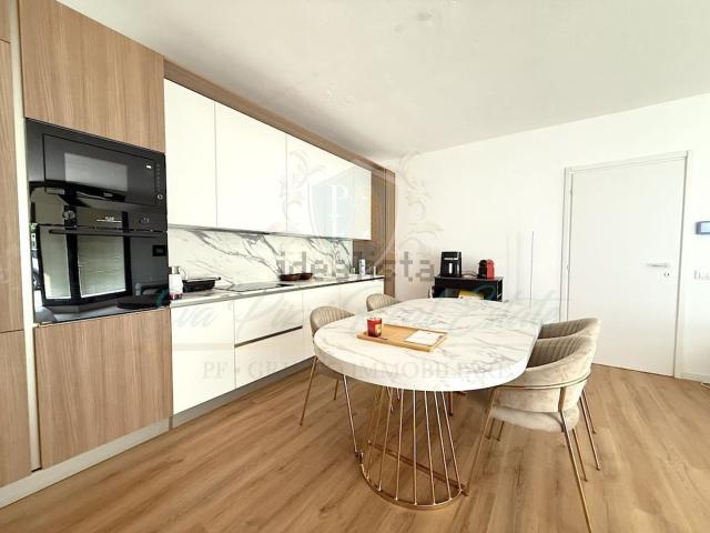Appartamento in vendita di 120 m² in Via Cavalieri di Vittorio Veneto