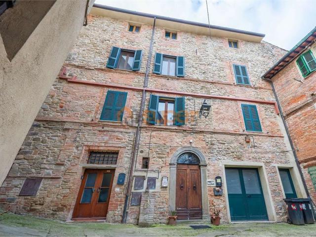 Appartamento in vendita di 120 m² in Via Cavour