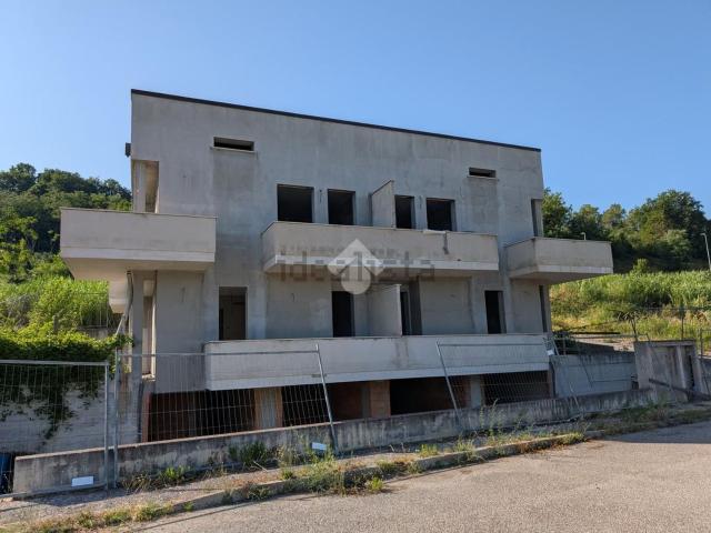 Appartamento in vendita di 120 m² in Via Cà Mini