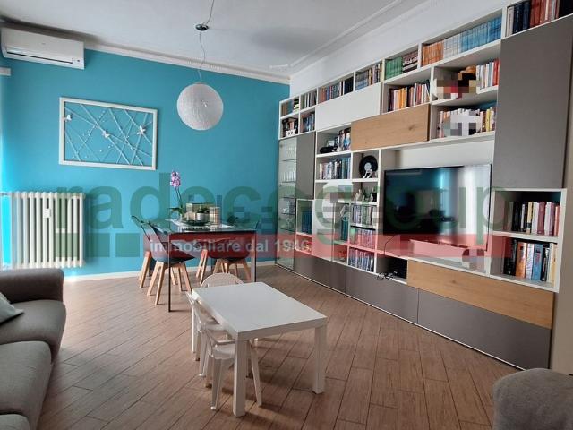 Appartamento in vendita di 120 m² in Via Caduti del Lavoro