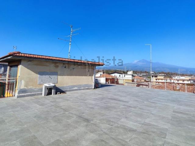 Appartamento in vendita di 120 m² in Via Calanna