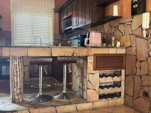 Appartamento in vendita di 120 m² in Via Caltagirone, 2