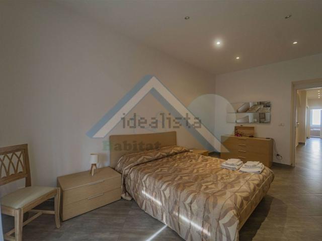 Appartamento in vendita di 120 m² in Via Camillo Benso Conte di Cavour, 271