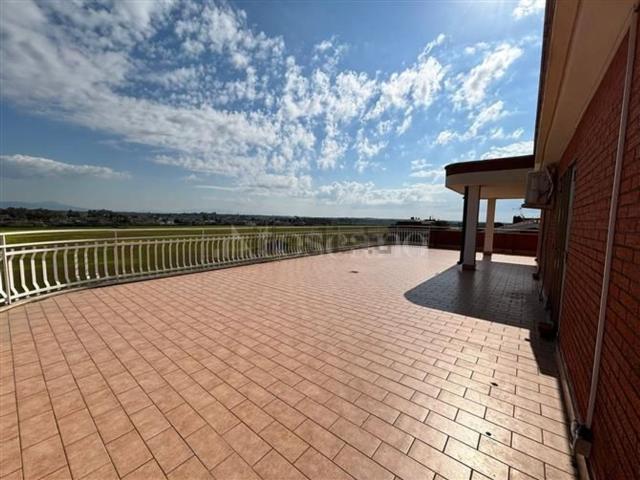 Appartamento in vendita di 120 m² in Via Campobasso