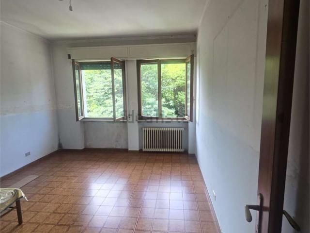 Appartamento in vendita di 120 m² in Via Camposanto