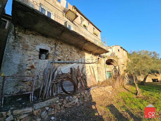 Appartamento in vendita di 120 m² in Via campei