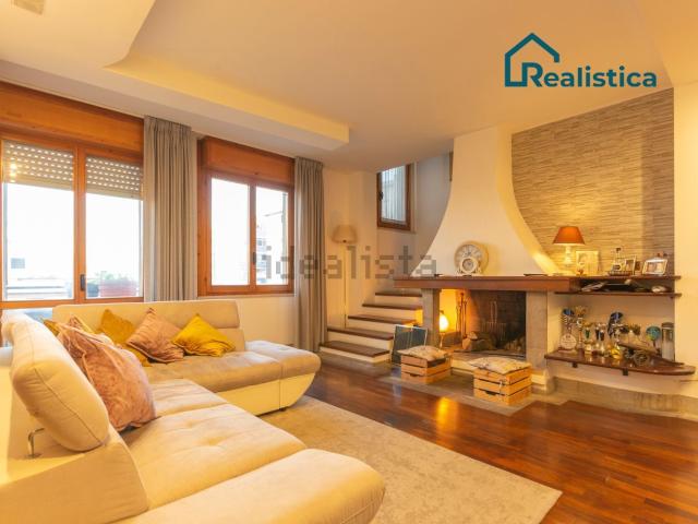 Appartamento in vendita di 120 m² in Via Canelles
