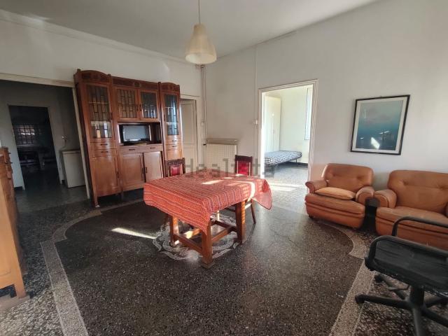 Appartamento in vendita di 120 m² in Via Carlo Corsi, 12
